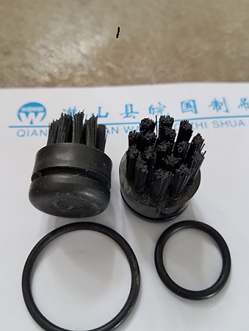 數(shù)控沖床小毛刷